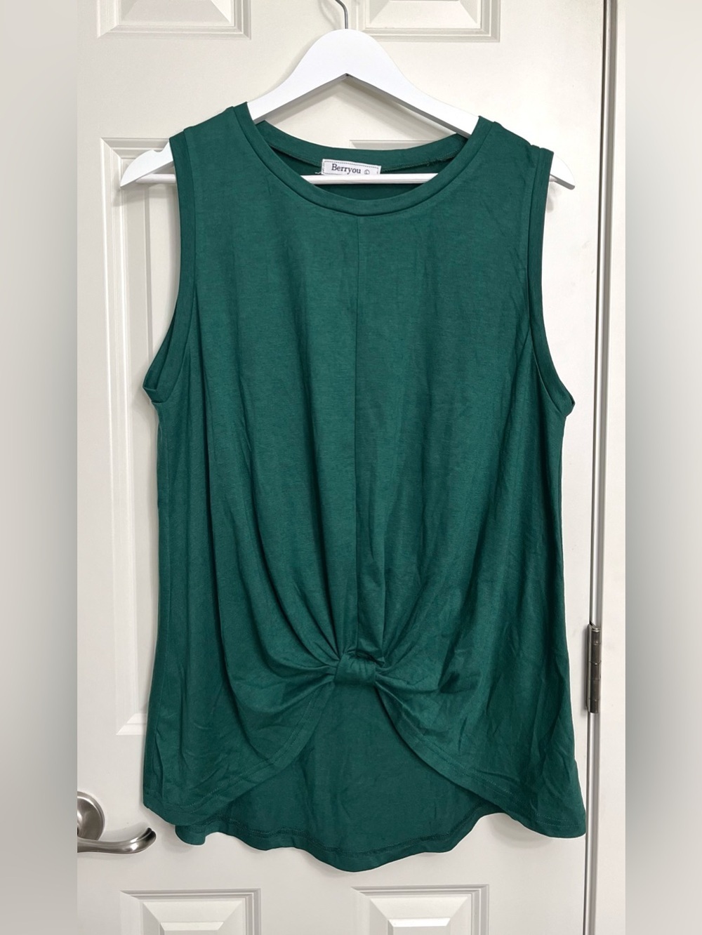 Berryou Knot-Front Sleeveless Tank NWOT